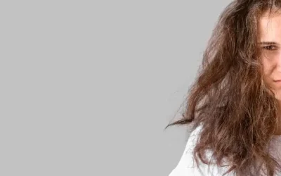 Guide Complet pour Réparer les Cheveux Secs et Abîmés